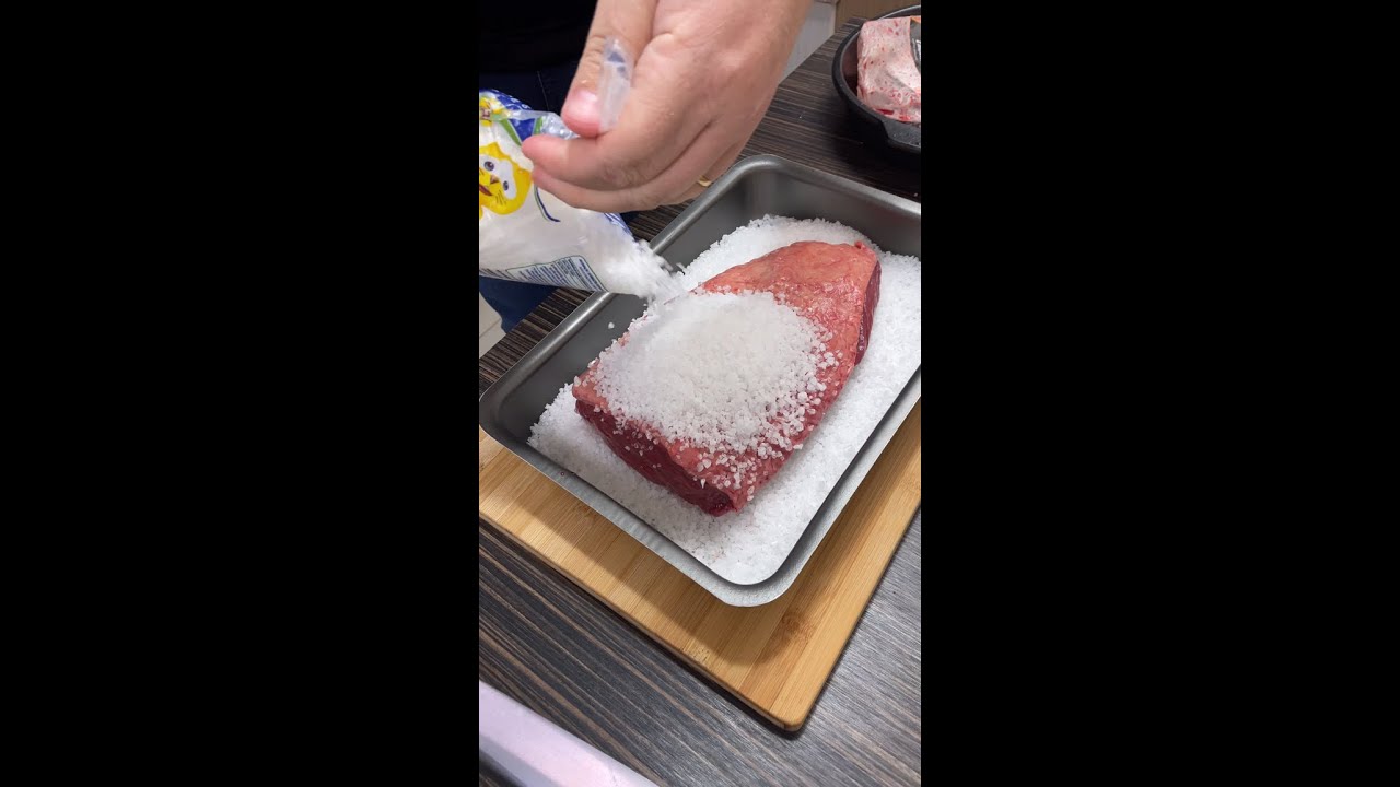 Ele jogou 3Kg de SAL na PICANHA, o resultado não poderia ser outro