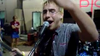 Breathing Chemistry - Apparition (Gatsbys American Dream cover) Live at PIS 4/24/2004
