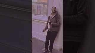 Ain't Gotta Be a Baller To Give Me a Dollar💰❗😂Singing #money #singer #rap