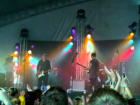 Graffiti6 'Stare into the Sun' Lowlands 2010