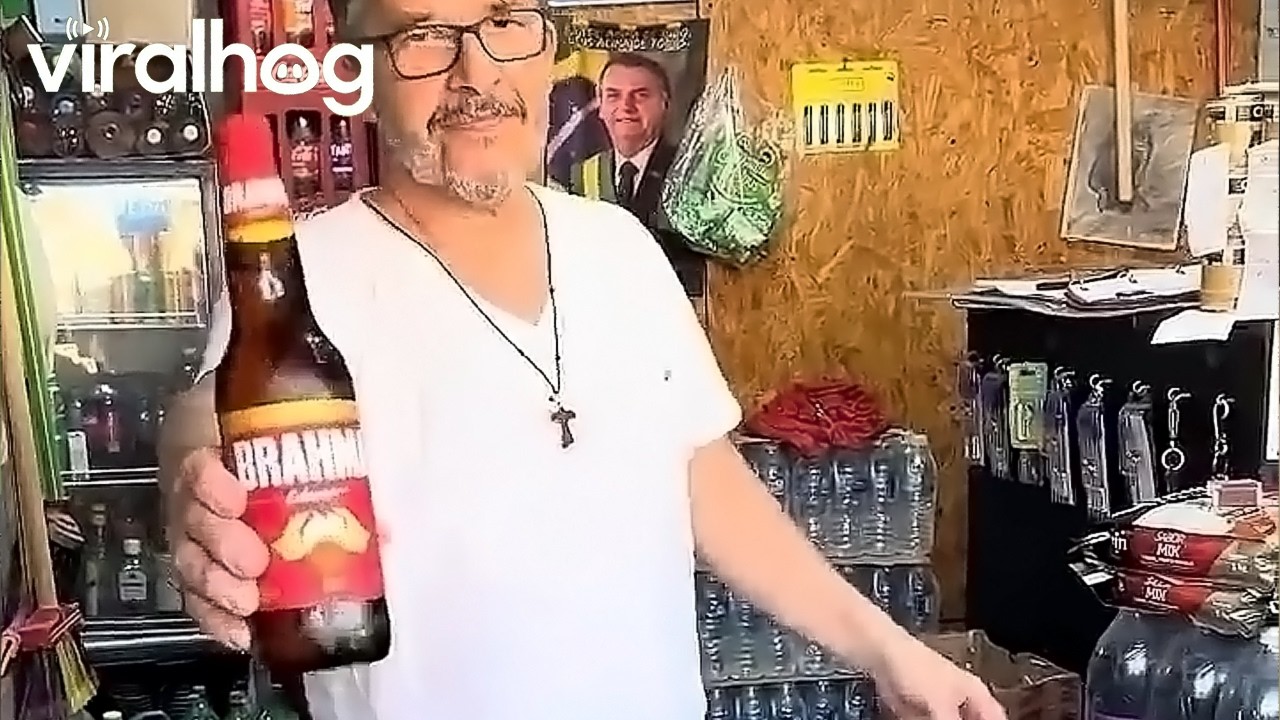 Bartender Fake Out || ViralHog