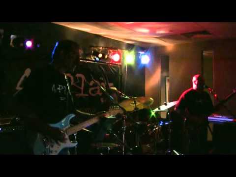 4-PLAY - Run To Paradise Cover