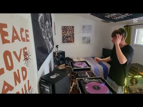 Bossa Liquid - Brazilian Drum&Bass mix