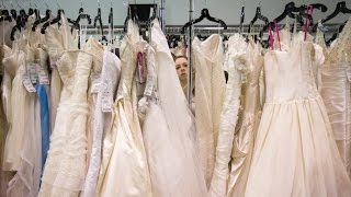 Thrifty brides cut costs with second-hand items