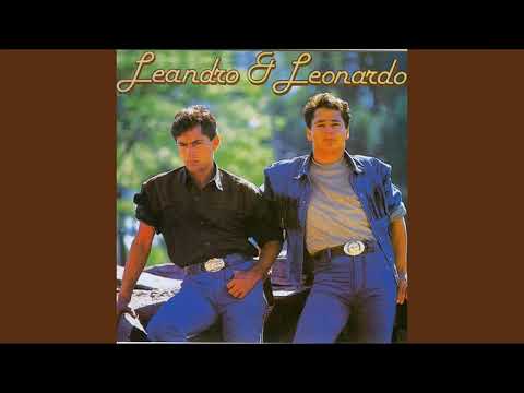 LEANDRO E LEONARDO -  ENTRE TAPAS E BEIJOS