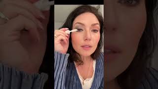 Download lagu #datenight in #chicago come get ready with me ! Okay admittedly a #rarebeauty #makeup artist #glam mp3