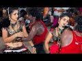 பாக்குற பார்வையே ஒரு தினுசா இருக்கு Ne