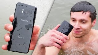 Samsung Galaxy S8 vs Apple iPhone 7 Water Test! Secretly Waterproof?