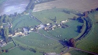 preview picture of video 'Avebury, Aldea de Poder 1ª Parte'