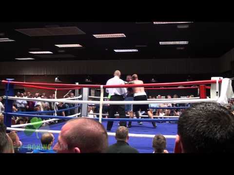 Sean 'BIG SEXY' Turner knock out punch against Istvan Ruzsinszky