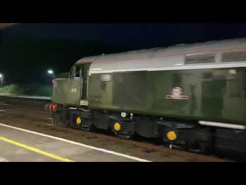 LSL 40013 (D213) destroys the peace of Bangor working 5Z45 Bangor-Crewe 01/06/2021