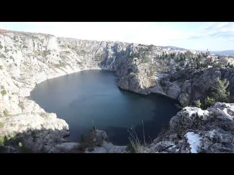 Zbog obilnih kiša visoki vodostaj dodatno uljepšao sliku Modrog jezera