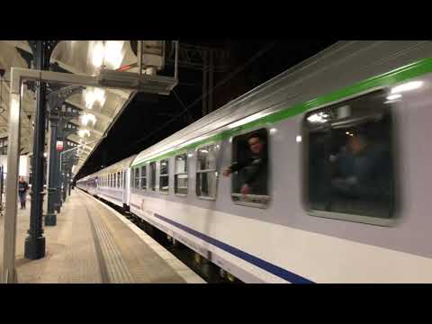(HD) PKP Intercity EP07 379 departs Gdańsk Glowny - 1/4/19