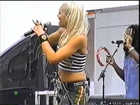 No Doubt - "Underneath It All" Live in Nashville (10/14/2002)