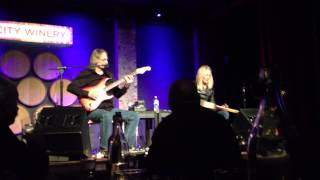 &quot;It Hurts Me Too&quot; Sonny Landreth &amp; Cindy Cashdollar @ The City Winery,NYC 1-23-2014