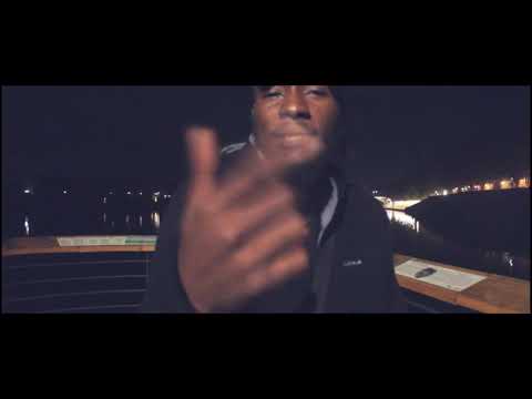 KING NLG - THE REALEST (CLIP OFFICIEL) PROD BY STRILLZPROD)