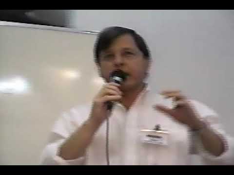8º Encontro de Astrologia 1997: “Os trans-saturninos: as energias evolutivas” Maurício Bernis