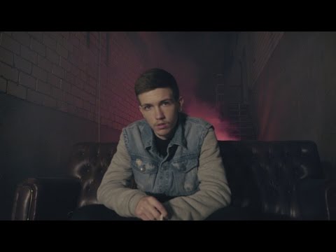 MARIO V22 - FALSAS SONRISAS (VIDEOCLIP)