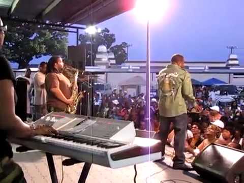 JTR PRODUCTIONS PRESENTS: MOTHERS DAY WITH KENNE WAYNE - PART 2 (2012)