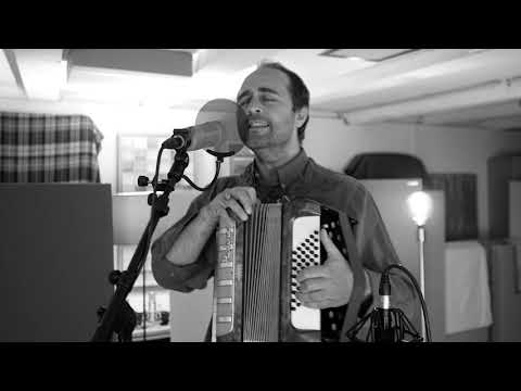 Paul Plut - Lucken in der Landschaft