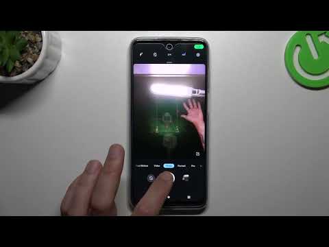 How to Turn On & Turn Off Front Camera Mirroring on MOTOROLA Moto G32 - Flip Selfie
