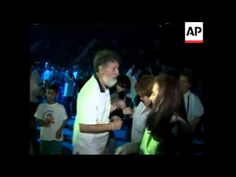 Colombia sets a new record for the longest and largest party