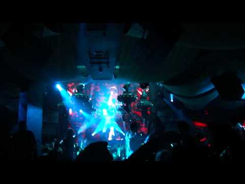 Marquee, Gareth Emery playing Diddy ft. Skylar Grey - Coming Home vs ?