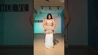 Download lagu Bole Chudiyaan 🤍||SimranChantel|| Trending || #shortsvideo #dance #trending #bollywood mp3
