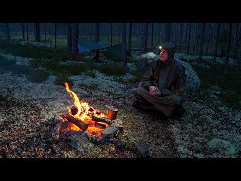 Leiri kelometsän takana - Laavu, nuotio ja syrjäinen salomaa