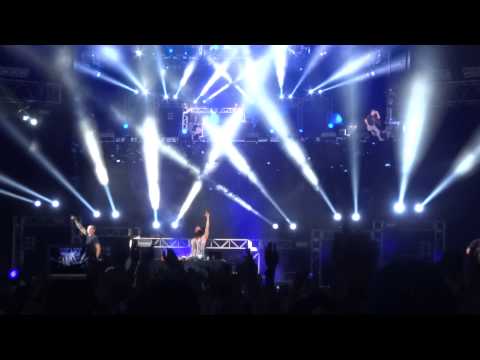 A Light That Never Comes - Linkin Park (Chaz & Mike) & Steve Aoki @ Summer Sonic 2013