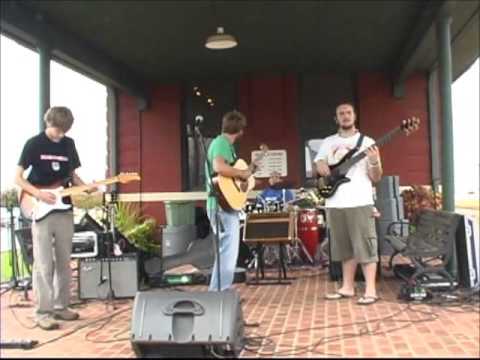 Little Sara's Orchestra Cookeville Depot Slow Down