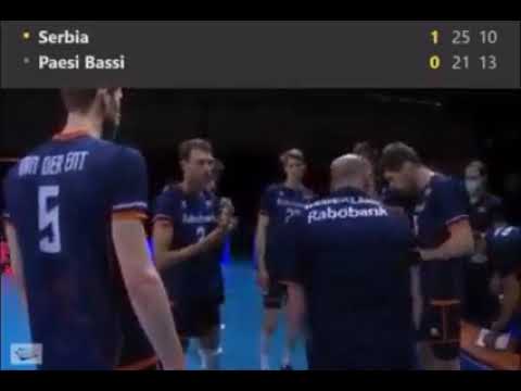 Allenatore italiano bestemmia per motivare i compagni