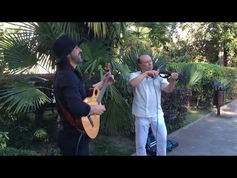 Andrey Garin & Sergey Ognevoi street performance. Sochi, 2018.