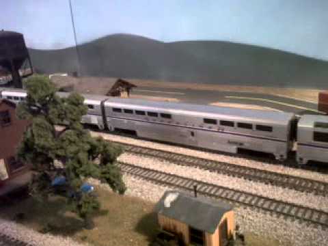 Amtrak California Zephyr at Adair Pt 5 Lake Shore model railroad