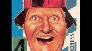 Tommy Cooper - Don`t Jump Off The Roof Dad