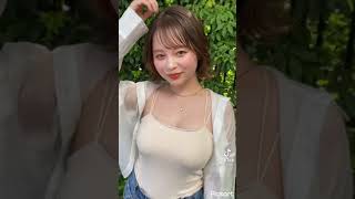 カットモデルが巨乳すぎて共有せざるを得ない