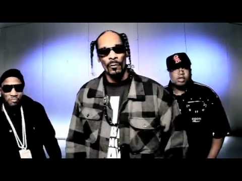 Snoop Dogg Ft. Young Jeezy   E-40 -- My Fuckin house(official video)
