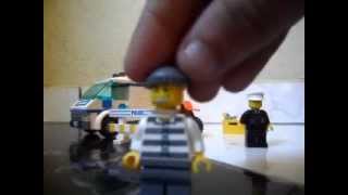 preview picture of video 'Review- 7286 - Lego CITY - Veiculo para prisioneiros'