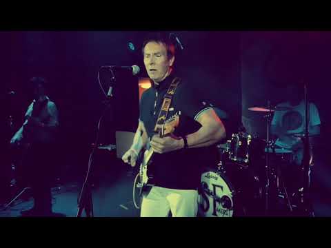 MODERN CLASSICS PRESENTS THE SONiKS