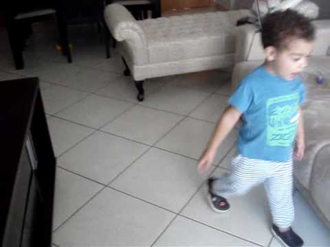 Backyardigans - Fera do Futebol.wmv