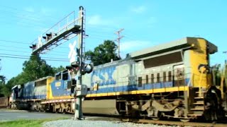 preview picture of video 'CSX Q439 Mixed Freight Train'