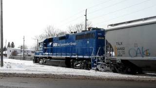 preview picture of video 'Railfanning Joliette #1.Train du CFQG Lanoraie Turn../QGRY Train Lanoraie Turn .'