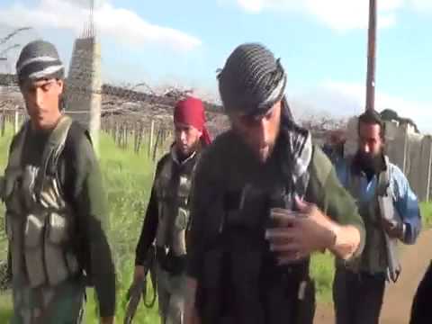 انتشار عناصر الجيش الحر في مطار كويرس العسكري في محافظة حلب