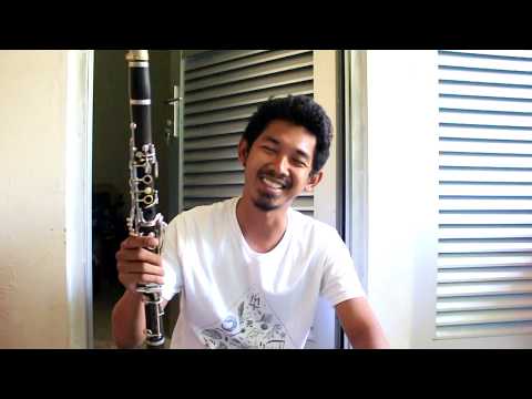 Bukan Tutorial bermain Clarinet ^^