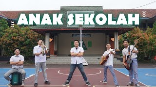 Download lagu Chrisye - Anak Sekolah ( Cover Chick and Bear Feat. Asmara Alifio ) mp3