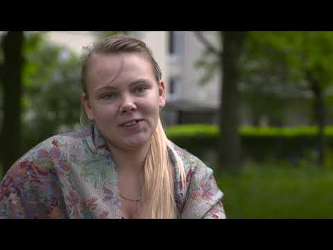 Reportaż Trudny start aut.Dominik Piechowicz