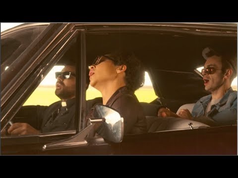 Preacher S2E1 - Car chase