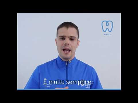 Articolazioni del ginocchio trattata camminando sulle ginocchia Mal di schiena getta nel sudore