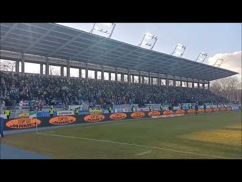 Doping kibiców Radomiaka Radom podczas wygranego 2:0 meczu z Lechią Gdańsk, 27.02.2022