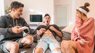 BEST FRIEND TAKES BIRTH PAIN SIMULATOR!!
